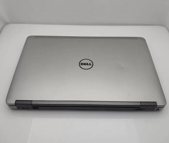 Ноутбук Dell Latitude E6540 / 15.6&quot; (1366x768) TN / Intel Core i5-4300M (2 (4) ядра по 2.6 - 3.3 GHz) / 8 GB DDR3 / 240 GB SSD / Intel HD Graphics 4600 / WebCam / DVD-ROM / Win 10 Pro - 3