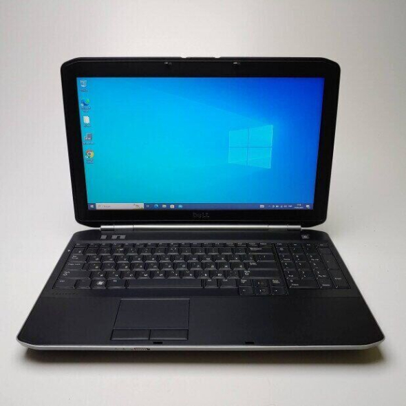 Ноутбук Dell Latitude E5520 / 15.6&quot; (1366x768) TN / Intel Core i3-2330M (2 (4) ядра по 2.2 GHz) / 8 GB DDR3 / 480 GB SSD / Intel HD Graphics 3000 / DVD-ROM / Win 10 Pro - 2