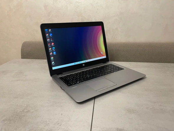 Ультрабук HP EliteBook 850 G4 / 15.6&quot; (1920x1080) TN / Intel Core i5-7300U (2 (4) ядер по 2.6 - 3.5 GHz) / 16 GB DDR4 / 256 GB SSD / Intel HD Graphics 620 / WebCam / DisplayPort - 4