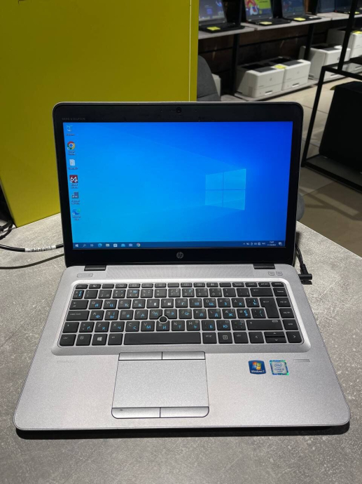 Ультрабук HP EliteBook 840 G3 / 14&quot; (1366x768) TN / Intel Core i5-6200U (2 (4) ядра по 2.3 - 2.8 GHz) / 8 GB DDR4 / 480 GB SSD / Intel HD Graphics 520 / WebCam - 2
