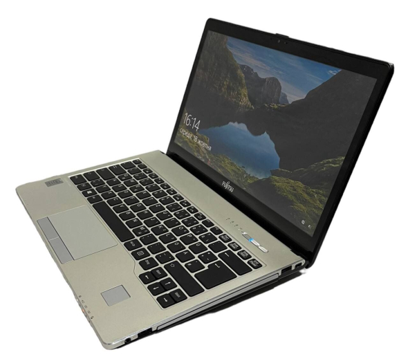 Ультрабук Б-класс Fujitsu LifeBook S935 / 13.3&quot; (1920x1080) IPS Touch / Intel Core i5-5300U (2 (4) ядра 2.3 - 2.9 GHz) / 8 GB DDR3 / 256 GB SSD / Intel HD Graphics 5500 / WebCam / VGA / Windows 10 Pro - 3