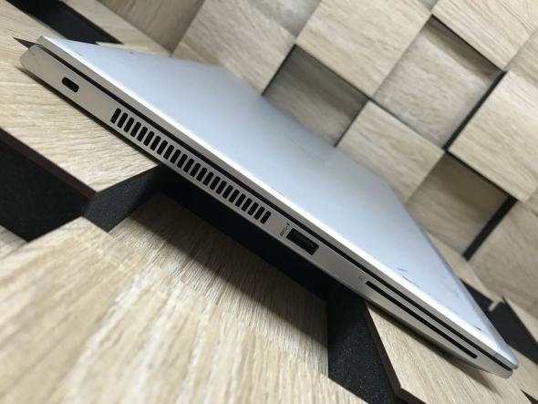 Ультрабук Б-класс HP EliteBook 840 G5 / 14&quot; (1920x1080) IPS / Intel Core i5-8350U (4 (8) ядра по 1.7 - 3.6 GHz) / 8 GB DDR4 / 256 GB SSD M.2 / Intel UHD Graphics 620 / WebCam / Fingerprint / USB 3.1 / HDMI - 19