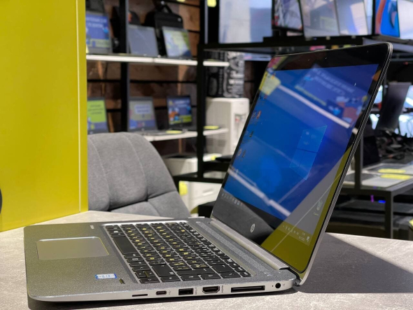 Ноутбук HP EliteBook 1040 G3 / 14&quot; (2560x1440) IPS Touch / Intel Core i5-6200U (2 (4) ядра по 2.3 - 2.8 GHz) / 8 GB DDR4 / 240 GB SSD / Intel HD Graphics 520 / WebCam - 4