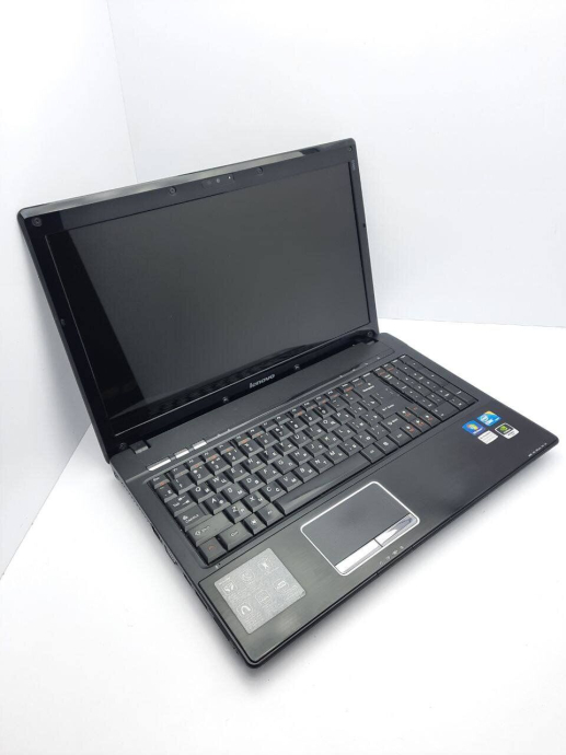 Ноутбук Б-класс Lenovo G560 / 15.6&quot; (1366x768) TN / Intel Core i5-460M (2 (4) ядра по 2.53 - 2.8GHz) / 4 GB DDR3 / 240 GB SSD / nVidia GeForce 310M, 512 MB GDDR3, 64-bit / WebCam - 3