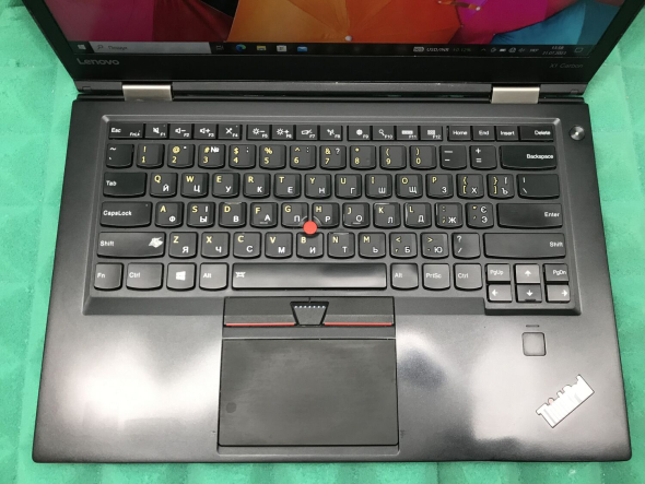 Ультрабук Б-класс Lenovo ThinkPad X1 Carbon (4th Gen) / 14&quot; (1920x1080) IPS / Intel Core i5-6300U (2 (4) ядра по 2.4 - 3.0 GHz) / 8 GB DDR3 / 192 GB SSD M.2 / Intel HD Graphics 520 / WebCam / Fingerprint / miniDP / HDMI - 4