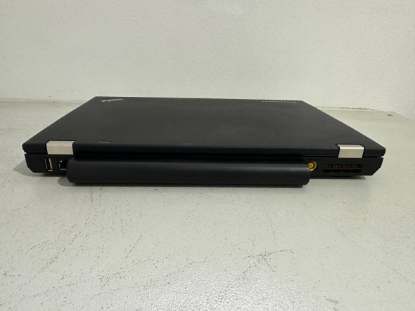 Ноутбук Lenovo ThinkPad T430 / 14&quot; (1600x900) TN / Intel Core i7-3520M (2 (4) ядра по 2.9 - 3.6 GHz) / 8 GB DDR3 / 240 GB SSD / Intel HD Graphics 4000 / VGA - 6