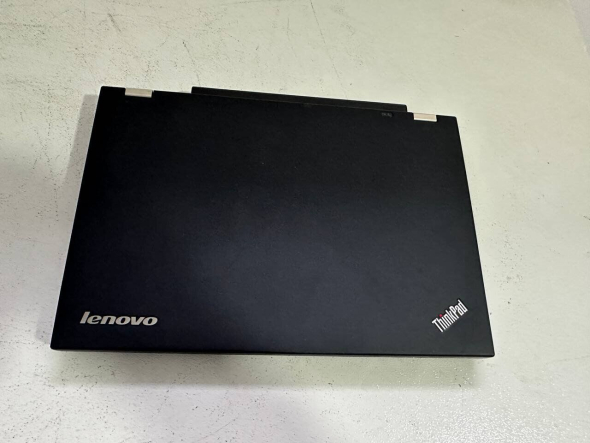 Ноутбук Lenovo ThinkPad T430 / 14&quot; (1600x900) TN / Intel Core i7-3520M (2 (4) ядра по 2.9 - 3.6 GHz) / 8 GB DDR3 / 240 GB SSD / Intel HD Graphics 4000 / VGA - 5