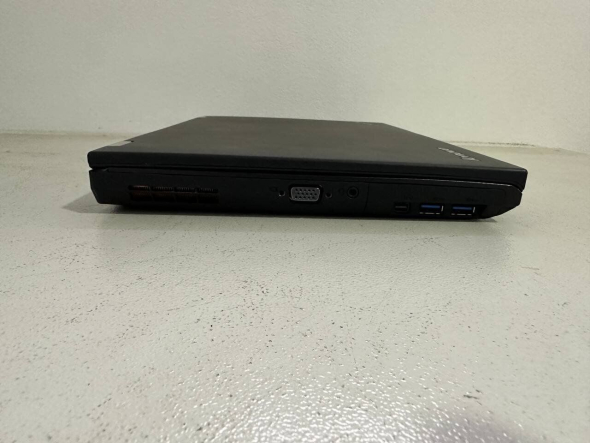 Ноутбук Lenovo ThinkPad T430 / 14&quot; (1600x900) TN / Intel Core i7-3520M (2 (4) ядра по 2.9 - 3.6 GHz) / 8 GB DDR3 / 240 GB SSD / Intel HD Graphics 4000 / VGA - 3